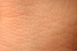 «In Vitro Skin Irritation: Reconstructed Human Epidermis Test Method» according to OECD 439 TG